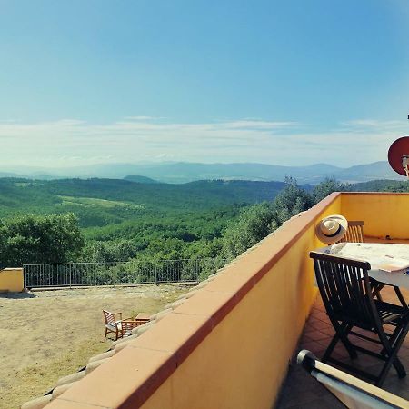 Casale Pundarika Guest House Riparbella Eksteriør bilde